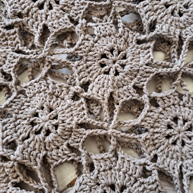 Top Taupe